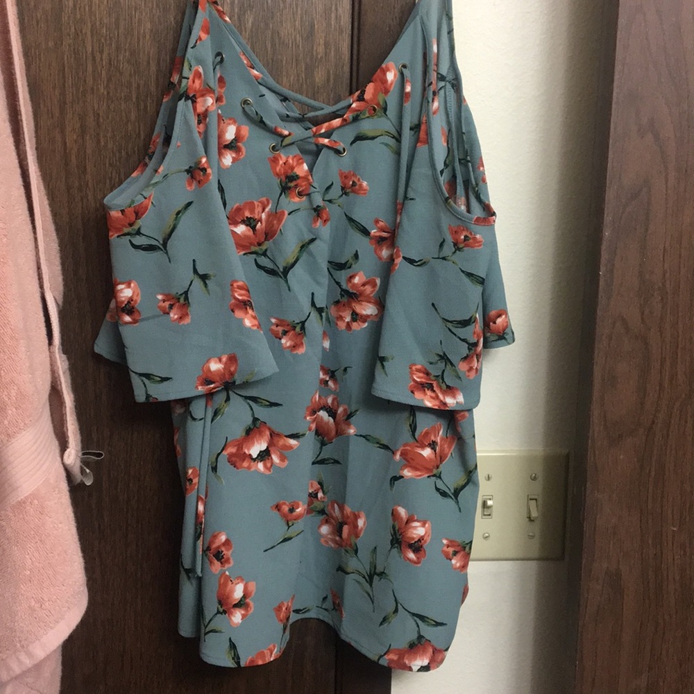 Floral open shoulder blouse